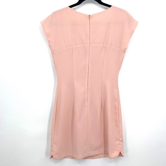NWT GIL SANTUCCI Pink Cap Sleeve Gold Detail Back Zip Mini Dress Size 42 (6 US) - Picture 2 of 9